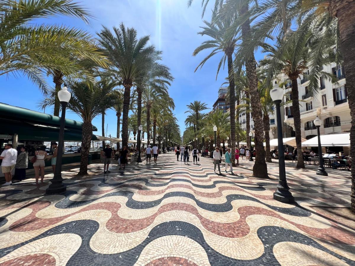 New! Cosy Two Bedroom Apartment By The Beach Alicante Buitenkant foto